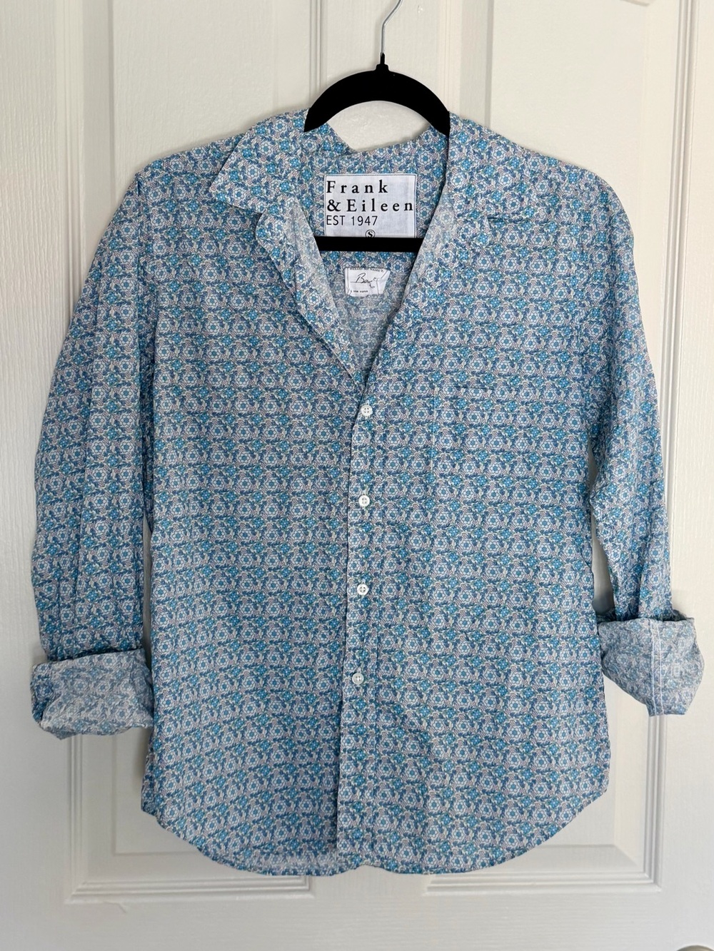 Frank & Eileen Barry Crinkle Shirt - Micro floral pattern